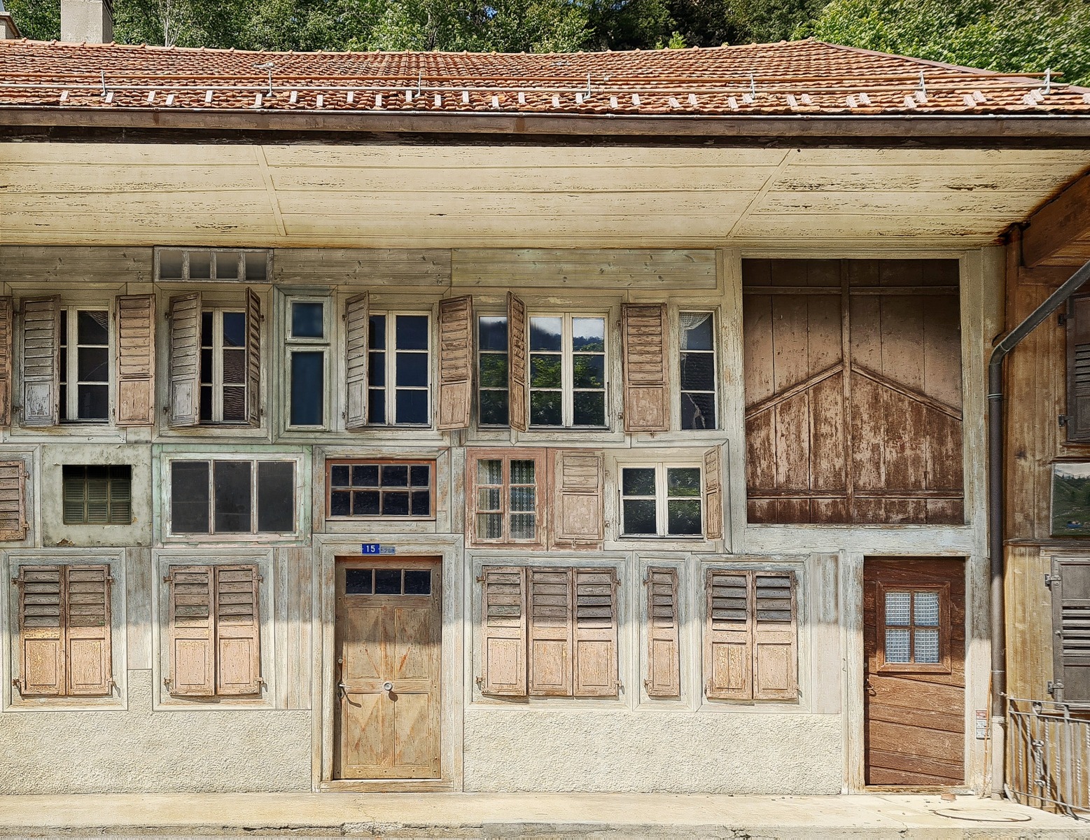 Samuel Rey - FACADE, Village d&#39;Enhaut 15